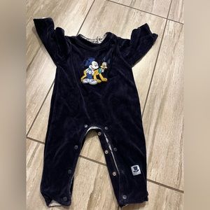 Disney velvet onesie 3M